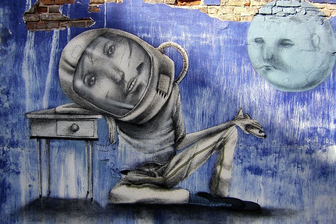 Berlin: Street Art and Graffiti Private Walking Tour - Meeting and End Point