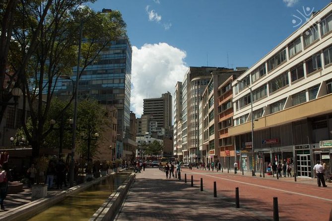 Bogota 8-Hour Sightseeing Tour With Gold Museum, Monserrate and Colombian Lunch - Tour Overview