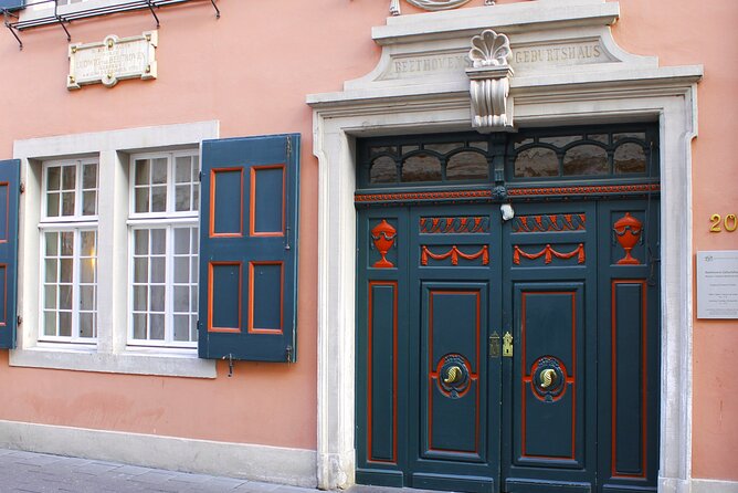 Bonn Scavenger Hunt and Sights Self-Guided Tour