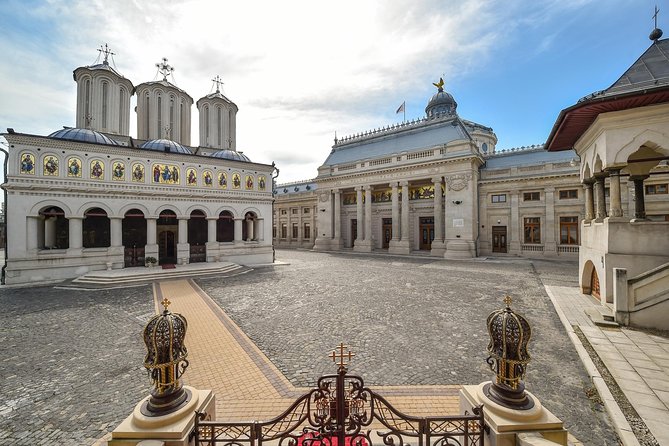 Bucharest Communist Bike Tour - Start Time and Duration