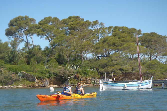 Calanques National Park Kayak Day Tour