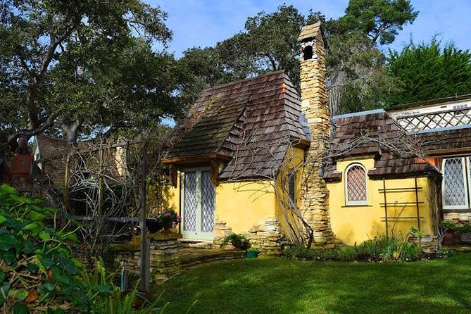 Carmel-by-the-Seas Fairytale Houses: A Self-Guided Walking Tour