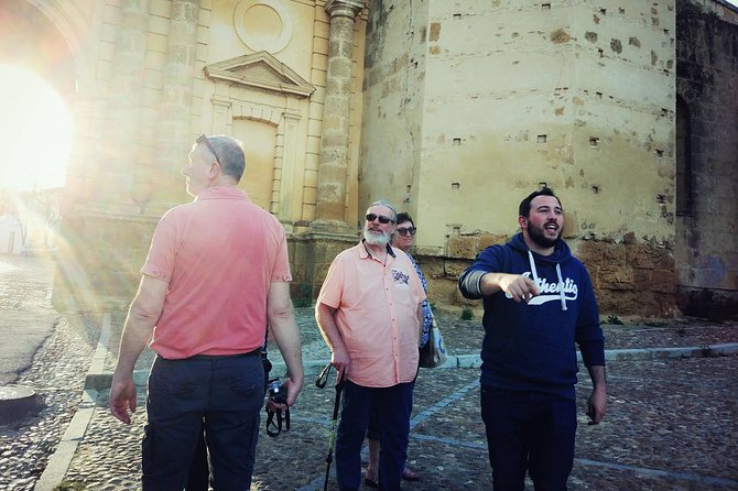 Carmona and Necropolis: Guided Day Tour From Seville