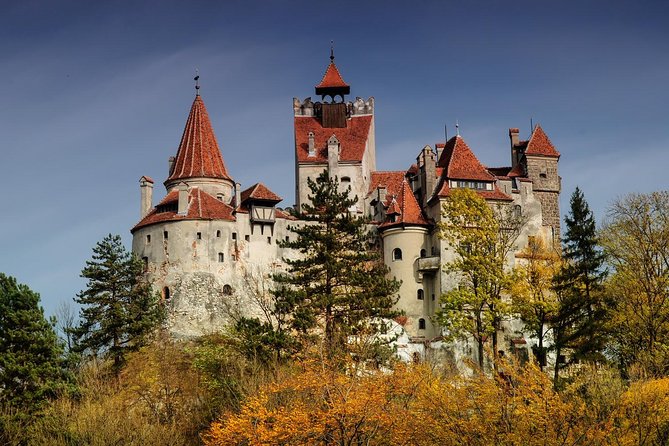 Castle Trip From Brasov: PRIVATE Tour to Bran Castle & Peles Palace in Sinaia