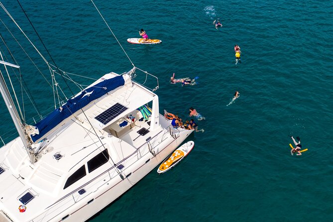 Catamaran Sailboat / Sunset & Snorkeling Tour From Guanacaste