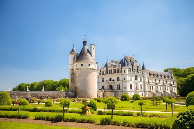 Chenonceau Castle: Private Guided Walking Tour - Tour Overview