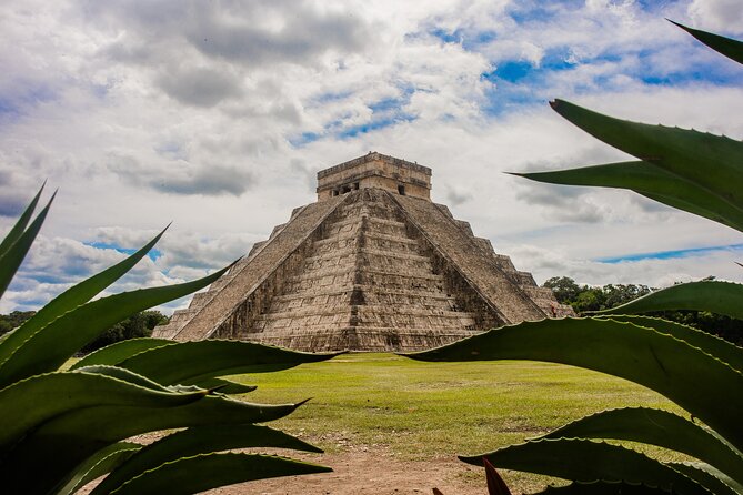 Chichen Itza, Cenote and Valladolid Small Group Day Trip - Overview of the Tour