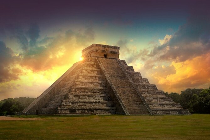 Chichen Itza – Cenote and Valladolid