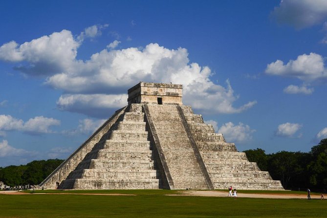Chichen Itza, Cenote Ik Kil, Valladolid Premium Small Group