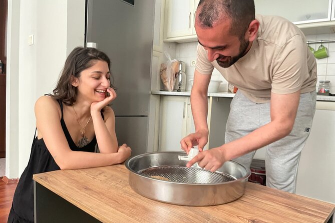 Çiğ Köfte Cooking Class/Night With Traditional Music at Home - Overview of the Activity