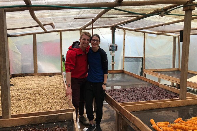 Coffee Farm and Salento Walking Tour With Lunch