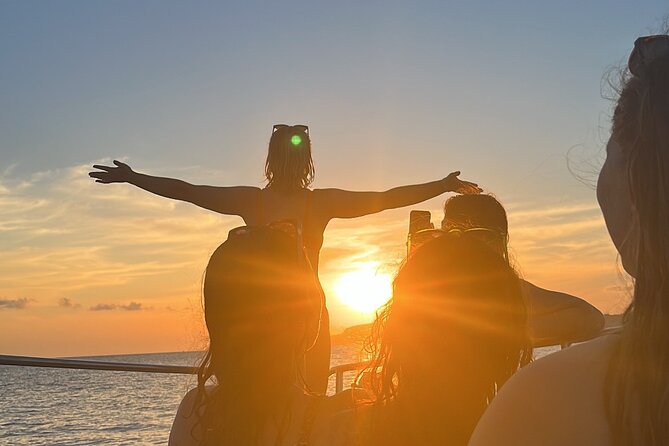 Comino Highlights, Blue/Crystal Lagoon & Caves Private Boat Trip