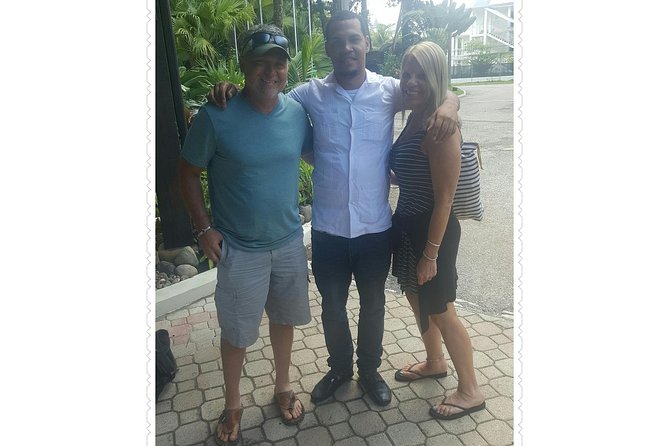 Convenient Airport Transfer To Riu Hotel Ocho Rios - Key Service Features Provided
