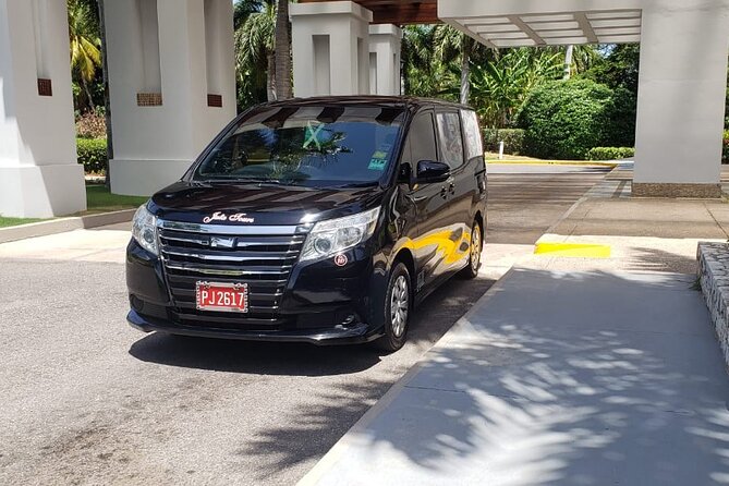 Couples Tower Isle Private Airport Transfers