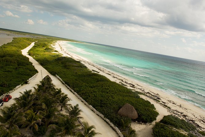 Cozumel Jeep and Snorkel Adventure With Lunch at Punta Sur Park
