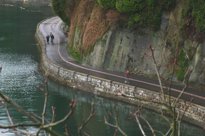 Cycling the Seawall: A Self-Guided Audio Tour Along the Stanley Park Seawall - Tour Overview