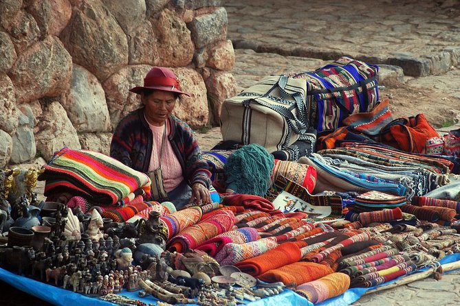 Day Tour Chinchero & Salt Mines With Moray