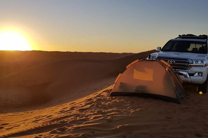 Desert Oasis Adventure: Wadi Shab, Bani Khalid & Camp