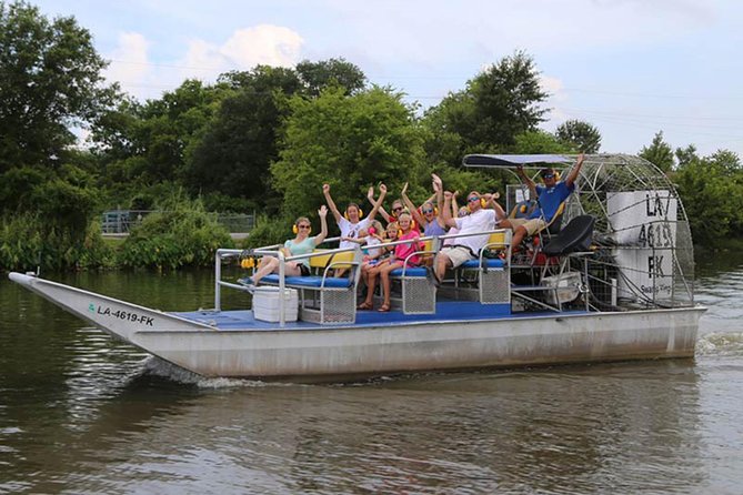 Destrehan Plantation and Large Airboat Tour From New Orleans