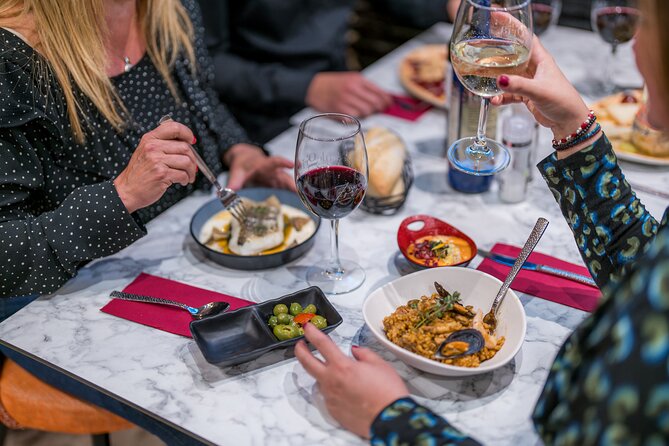 Dinner and Show at Alegría Flamenco & Restaurant in Malaga - Flamenco Show Experiences