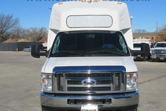 Direct Private Airport Transfer Four or More Persons (One Way) - Vehicle and Amenities