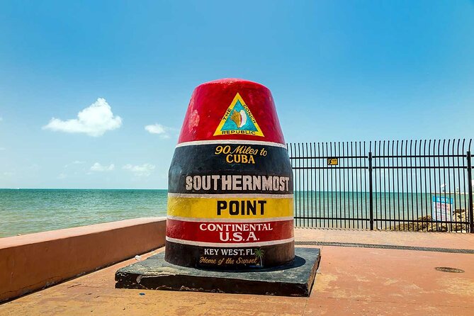 Direct Shuttle From Orlando to Key West (Up to 15 People Group)