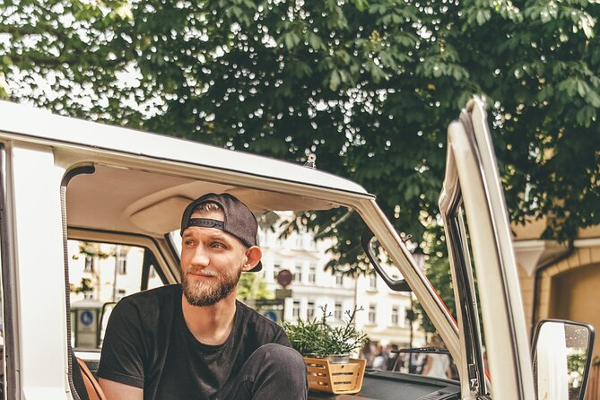 Discover Munich in a Retro Bulli