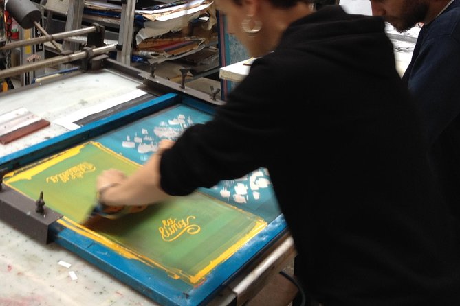 Discovering Artistic Screen Printing (For 2 People) - Exploring the Art of Screen Printing
