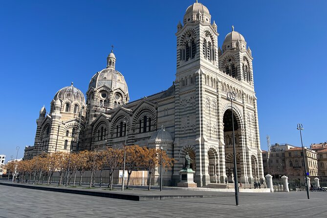 Discovery of Marseille by Electric Bike