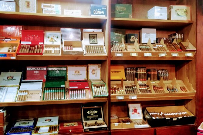 Don Lucas Cigars Factory Store and Souvenirs Guided Tour