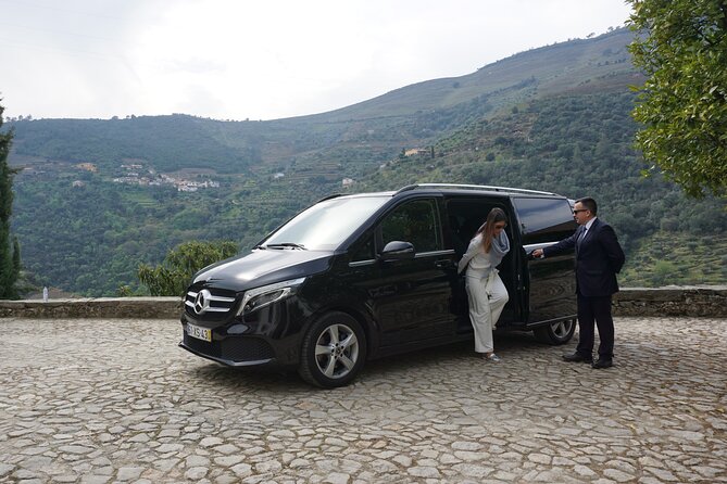 Douro Valley Private Tour With Wine Tasting and Boat Tour
