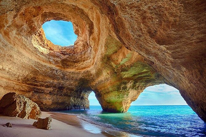 Dreamer Cave and Dolphins Boat Tour Ticket Albufeira - Meeting and Pickup Information