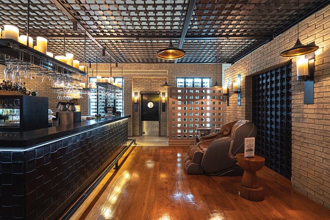 Dubai International Airport (DXB) T3/T1/T2 Luxury Lounge Access