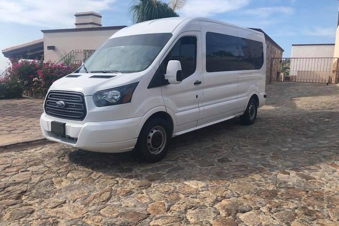 Economi Plus Private Transportation Los Cabos Airport - Amenities and Features Offered