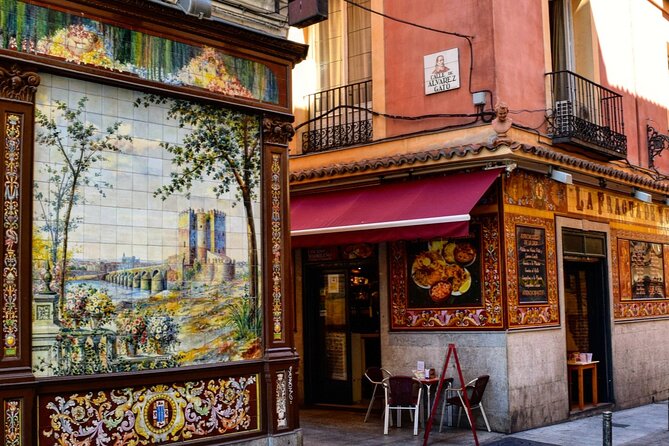 Escape the Inquisition in Madrid Exploration Game and Tour