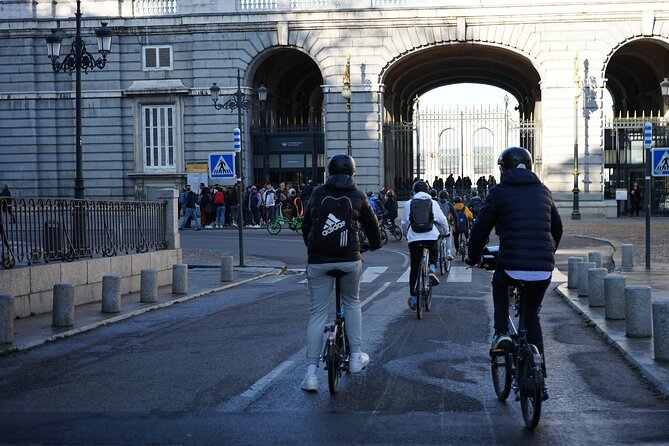 Essential Madrid Electric Bike Tour - Key Features