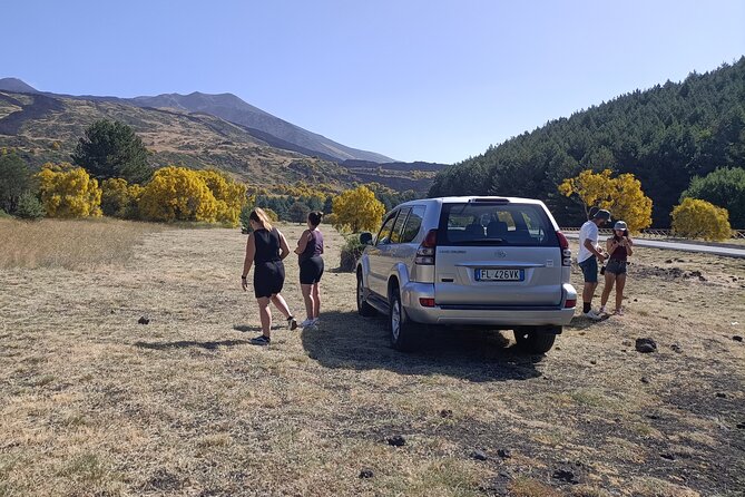 Etna Jeep Tour in the Morning With Lunch Included
