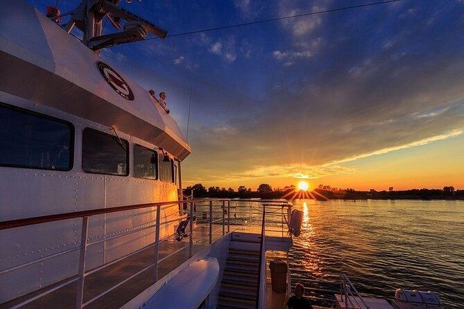 Evening Cruise in Montreal