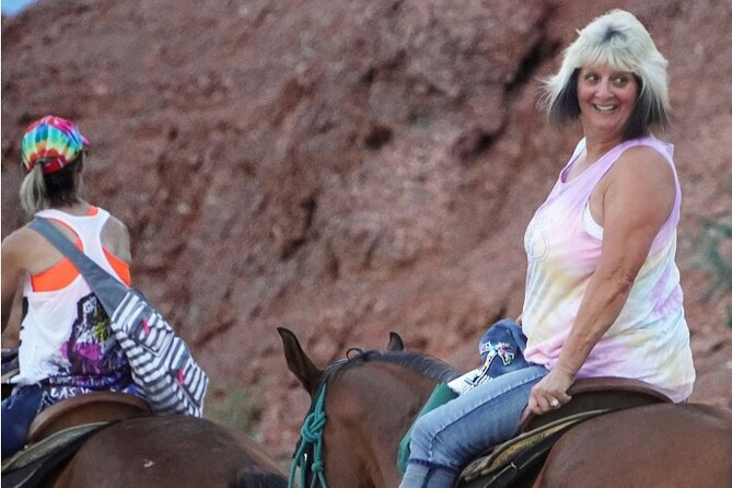 Evening Horseback Ride in Las Vegas - Highlights of the Trail and Scenery