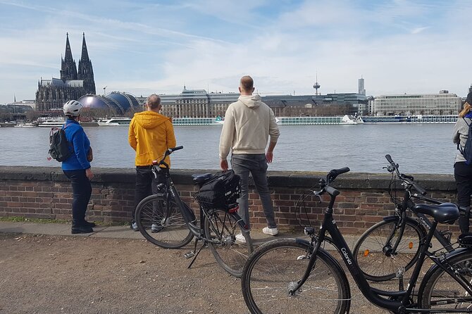 Exclusive E-Bike Tour of Cologne Review - Meeting Point and Accessibility