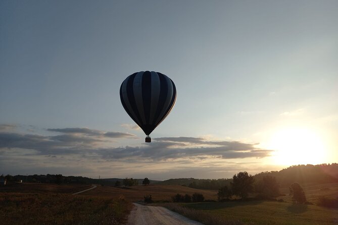 Exclusive Sunrise Balloons Ride in Tuscany