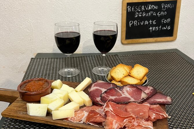 Food and Wine Tasting in Porto City - Highlights of the Sample Menu