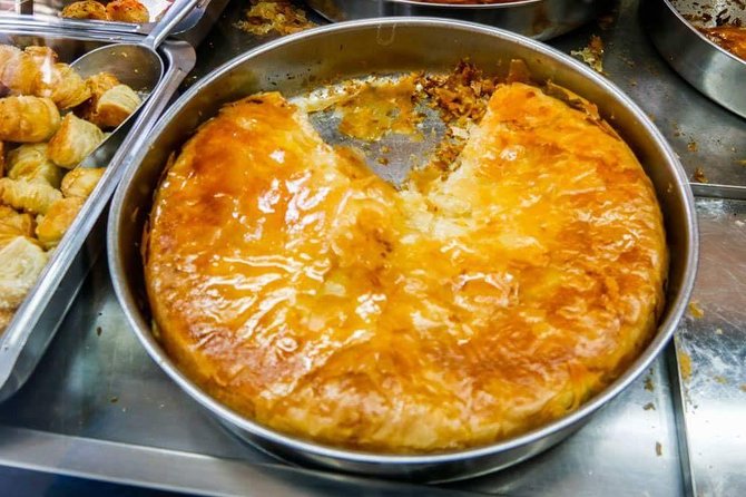 Food Tasting at Locals Favorite Farmers Market in Belgrade - Overview of the Food Tasting Tour