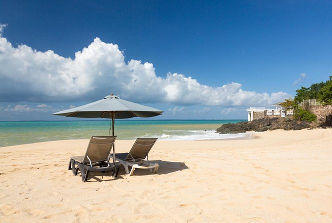 For Cruise Passengers: 4 Hour Boat Tour of St Maarten/St Martin