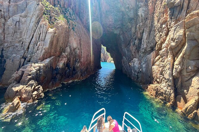 Friendly Getaway to the Calanques of Piana From Cargèse
