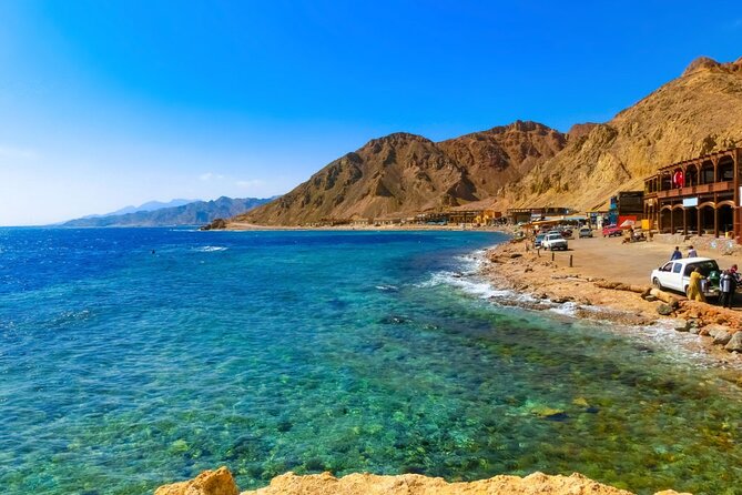 From Amman to (Aqaba, Wadi Rum and Petra)