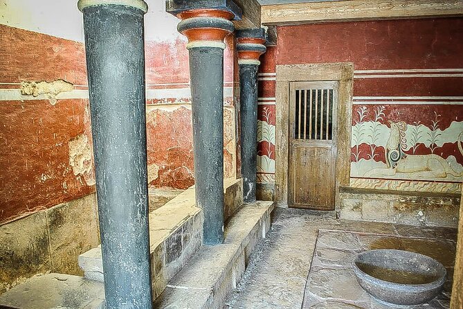 From Chania : Knossos Palace & Archeological Museum Tour - Inclusions and Fees