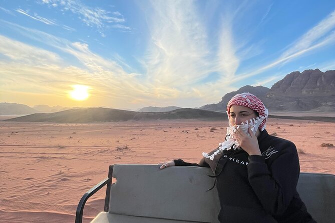 Full Day 4×4 Classic Desert Tour With Overnight in Private Tent