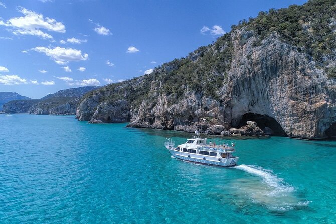 Full Day Cala Gonone and Gulf of Orosei Mini Cruise