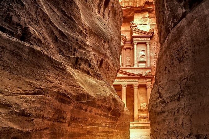 Full Day Private Tour in Petra and Wadi Rum